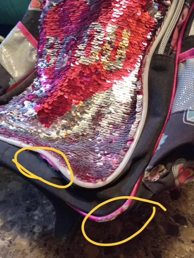 Mochila grande  con carro. Lentejuelas y luz Footy