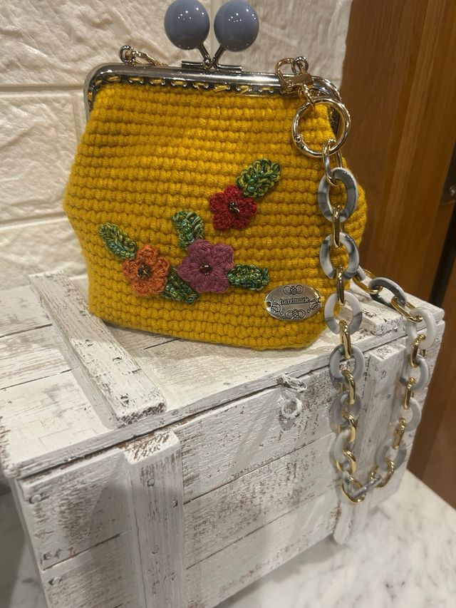 Bolso crochet amarillo - hecho a mano
