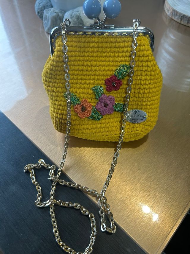 Bolso crochet amarillo - hecho a mano