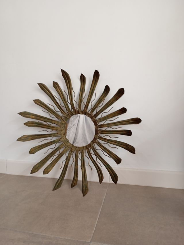 Espejo sol vintage metálico