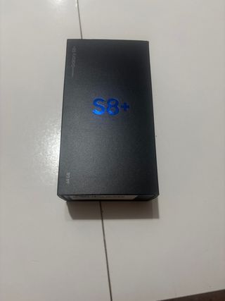 Samsung Galaxy S8+ 64GB - Caja