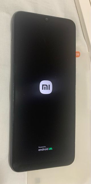 Xiaomi Redmi 10C + 2 protectores d pantalla + fund