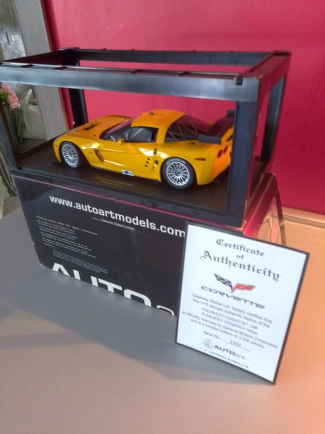 Autoart Chevrolet Corvette C6R 1/18