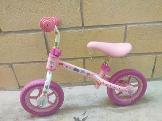 Bicicleta sin pedales niña
