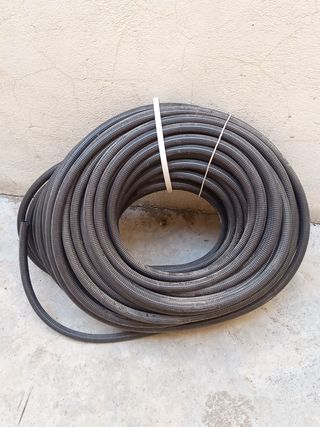 Tubo protector cable eléctrico 50m aprox.