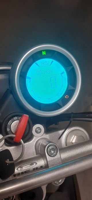 Rieju Tango scrambler 125centimetros cúbicos E5