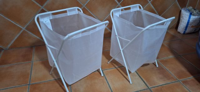 2 cestos ropa Ikea blancos