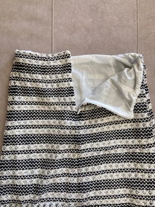 Falda midi Dazy blanco-negro