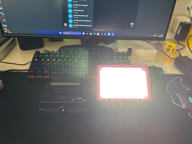 2 Focos LED - Iluminación