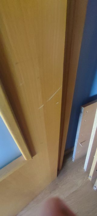 Puertas haya vaporizada
con manetas y tapetas incl