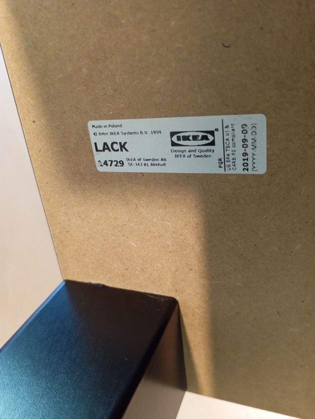 Mueble LACK Ikea. Estatería, zapatero, television