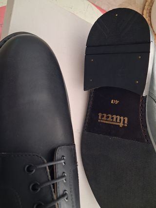 Zapatos negros Iturri - Piel