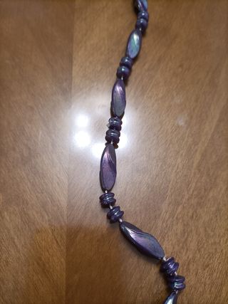 Collana sfaccettata viola