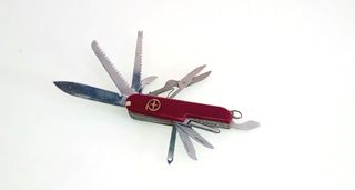 Navaja Suiza Multiusos 12 en 1