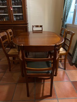 Mesa oval cerezo + 4 sillas+2 silones