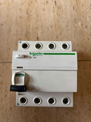Interruptor Diferencial Schneider 40A