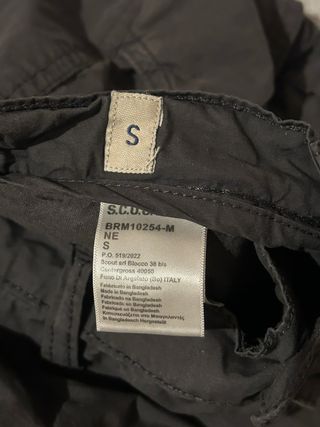 Pantaloncini cargo neri Scout