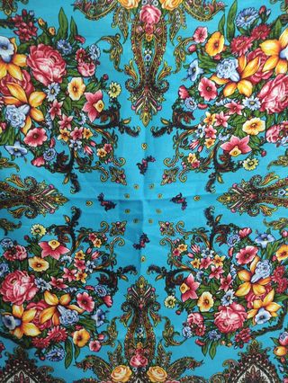 Mantón azul turquesa 70x70