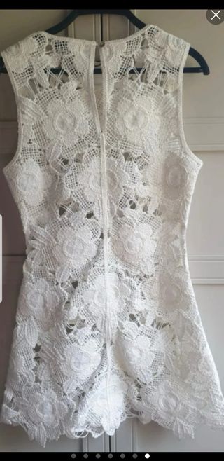 Vestido  crochet T/L zara