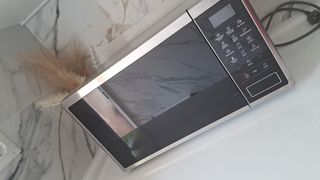 Microondas Samsung 23L - Como nuevo