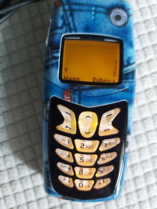 Nokia 5210  tel. cellul. Vintage ricondizionato.