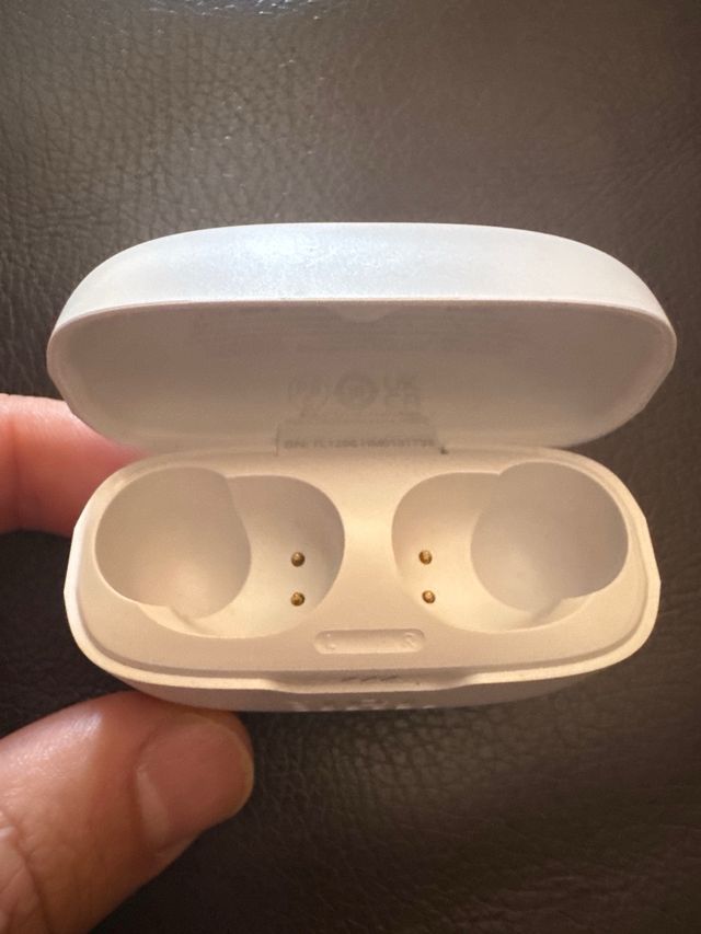 Auriculares JBL Tune 130 NC blancos