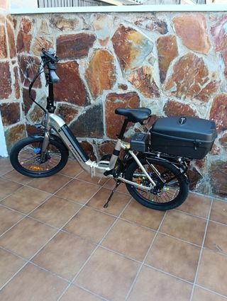 Bicicleta eléctrica plegable Conor