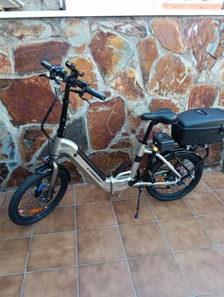 Bicicleta eléctrica plegable Conor