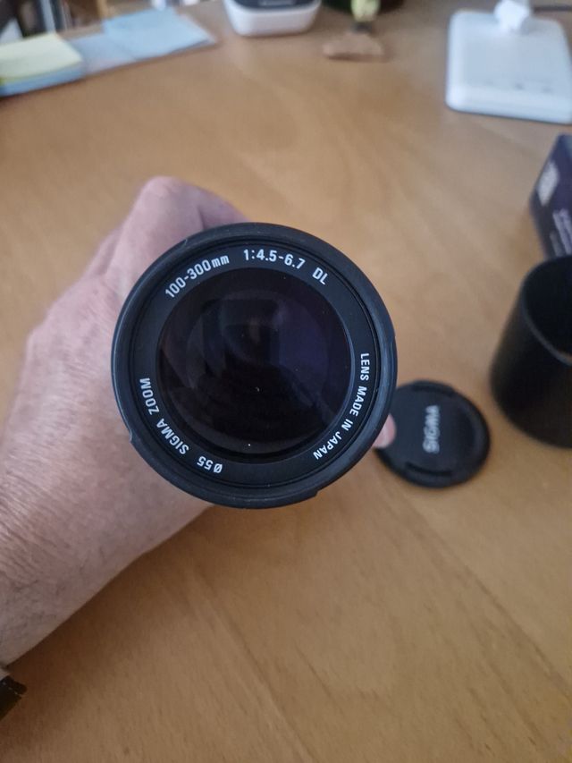 Objetivo zoom 100-300mm