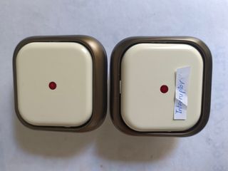 2 Interruptores Niesen LX crema