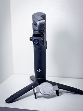 DJI Osmo Mobile 6 - Estabilizador