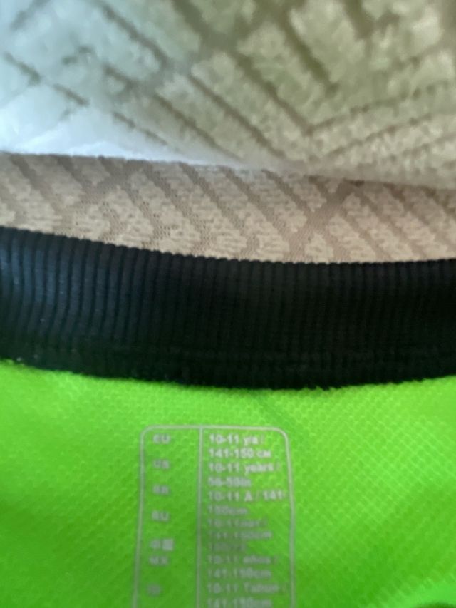 conjunto deportivo futbol niño