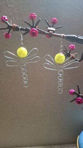 Aretes libélula plata-amarillo