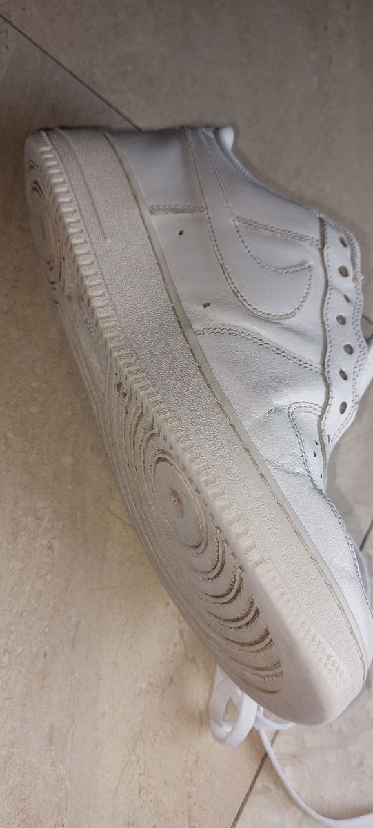 Nike Air Force 1 blancas - usadas, en buen estado,