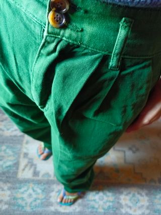 Pantaloni verdi