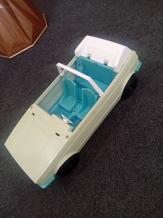 Coche Barbie familiar años 80