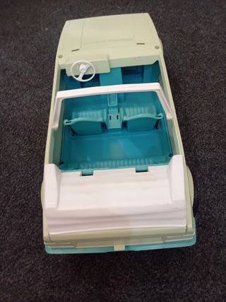Coche Barbie familiar años 80
