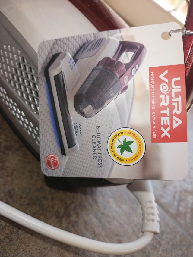 Aspiradora Hoover Ultra Vortex