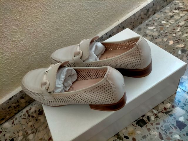 Zapatos Hispanitas beige mujer nuevos