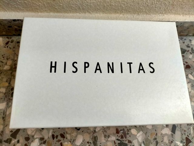 Zapatos Hispanitas beige mujer nuevos