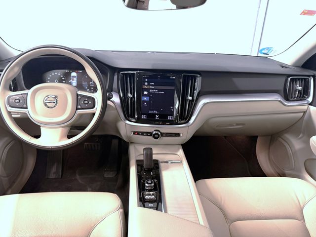 Volvo V60 B4 Momentum Pro Automático Diesel 197Cv