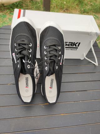 Zapatillas Kawasaki negras - 41