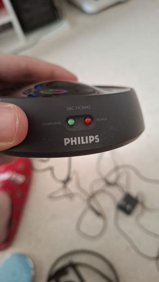 Auriculares Philips SBC HC8442 inalámbricos