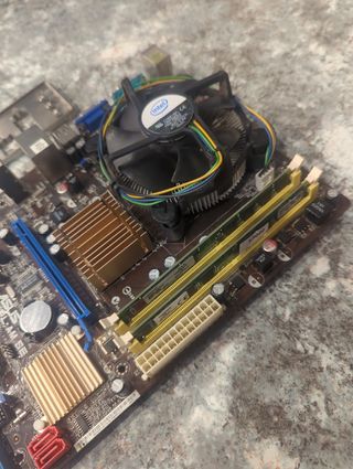 Placa base Asus P5KPL-AM + Intel Dual Core + 2gb 