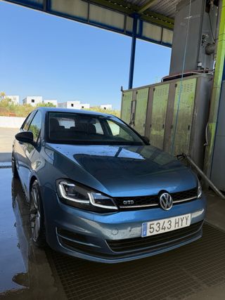 Volkswagen Golf 2014