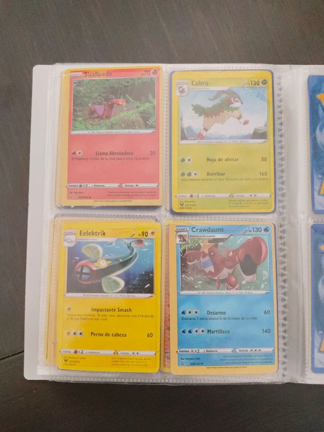 Cartas Pokémon - Lillpup, Glameow, Talonflame