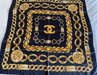 Pañuelo Chanel seda negro-dorado