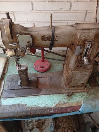 Máquina coser industrial Pfaff antigua