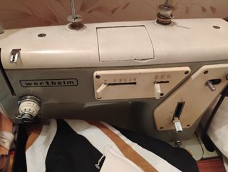 Máquina coser Wertheim Antigua