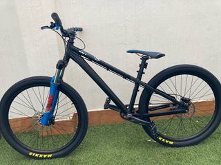 Mondraker Play 1 - nueva